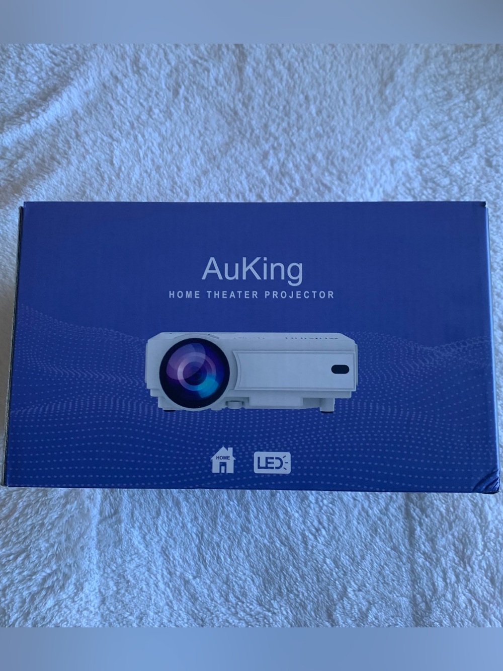 Brand New AuKing Mini Projector Full HD 1080P Home Theater Video projector